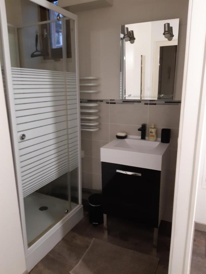 Joli Appartement T2 Agglo Troyes Sainte-Savine Exteriör bild