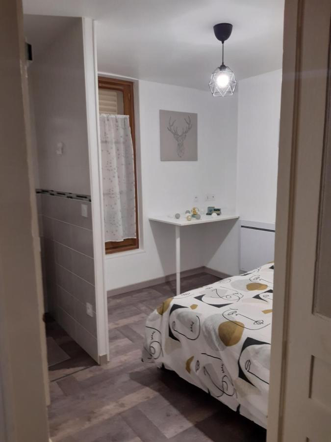 Joli Appartement T2 Agglo Troyes Sainte-Savine Exteriör bild