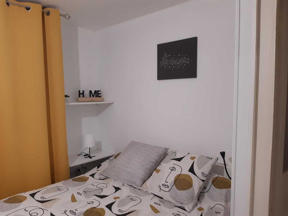 Joli Appartement T2 Agglo Troyes Sainte-Savine Exteriör bild